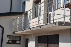 Balustrada-balkonowa-stal-nierdzewna-balustrada-gieta-1