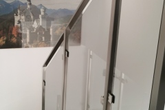 Balustrady-szklane-Balustrada-nierdzewna-szklana-szklo-VSG-Schodowa-nowoczesna-44